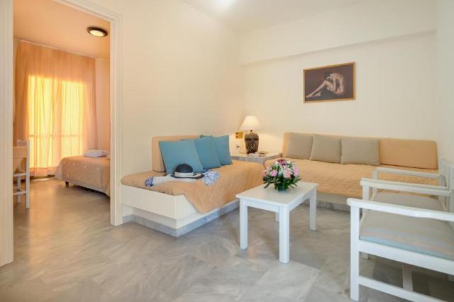 2-Bedrooms Apartment Side Sea View (4Pax) A/C