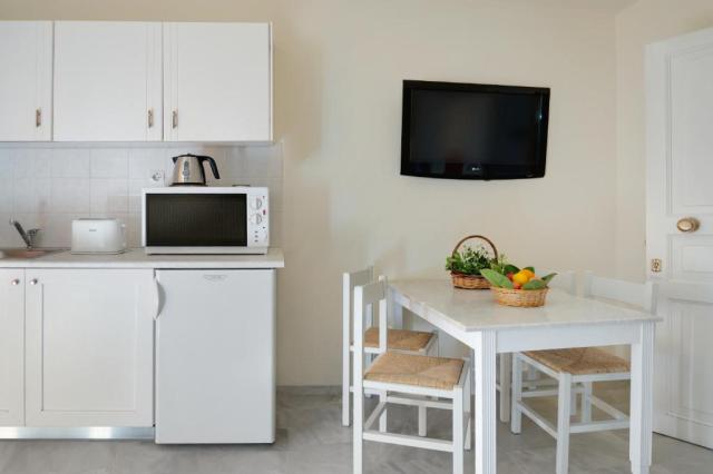 1-Bedroom Apartment Inland/Side Sea View/Sea View