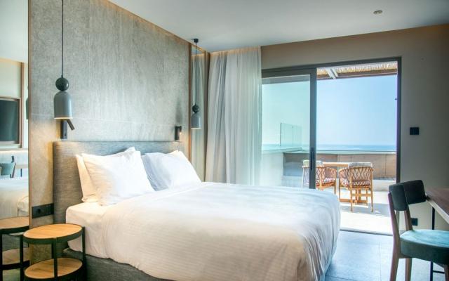 Classic Room Sea View with Outdoor Jacuzzi