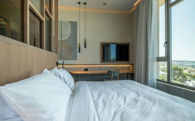 Signature Suite Sea View with Outdoor Jacuzzi