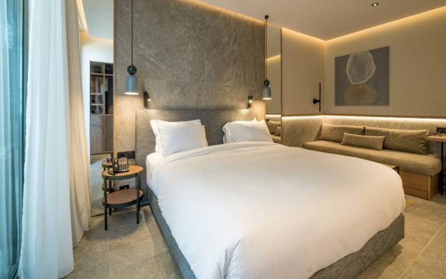 Serenity Suite Sea View