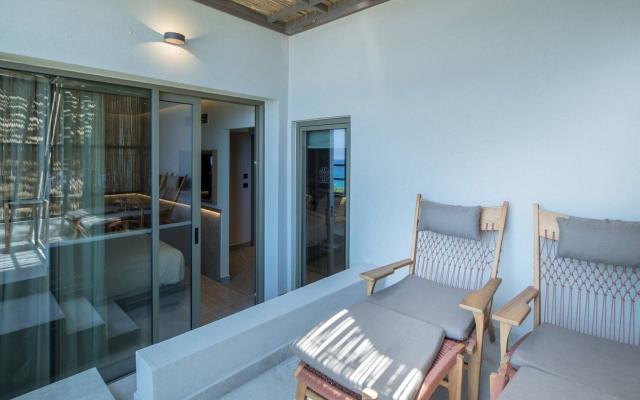 Serenity Suite Sea View