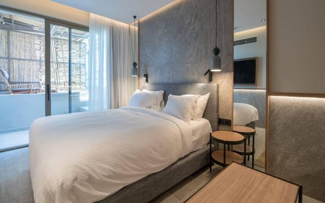Serenity Suite Sea View
