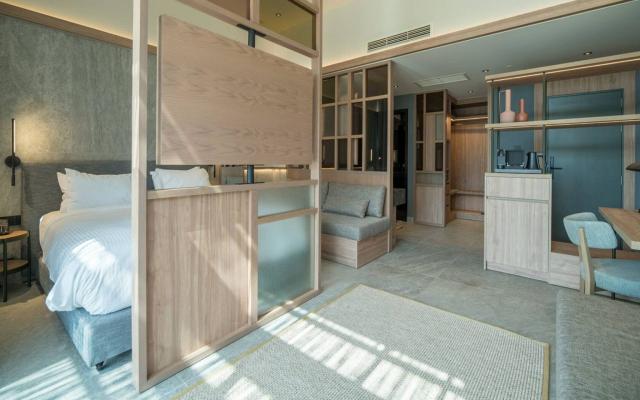 Petit Suite Sea View with Outdoor Jacuzzi