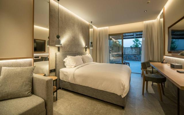 Classic Room Sea View with Private Pool