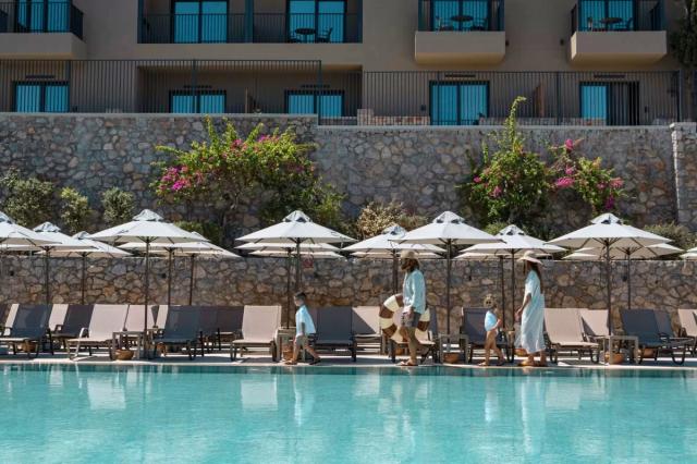 Village Resort & Waterpark