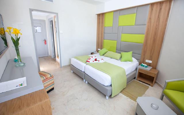Promo Room