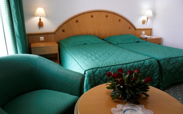  Sea View Room
