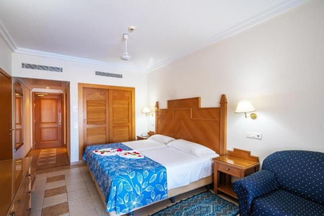 Standard Room Side Sea View