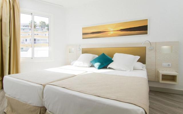 1 Room Apartment Premium