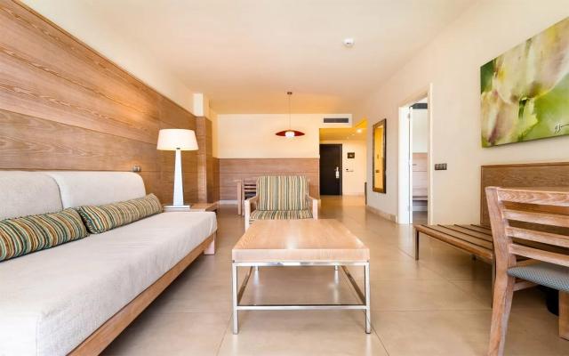 One Bedroom Suite
