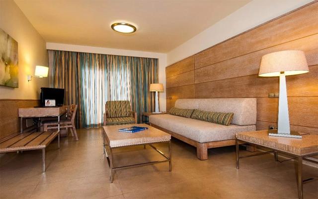 One Bedroom Suite