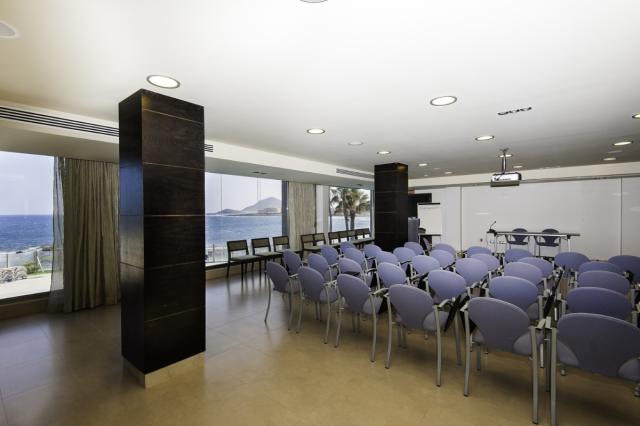 Kn Hotel Arenas Del Mar