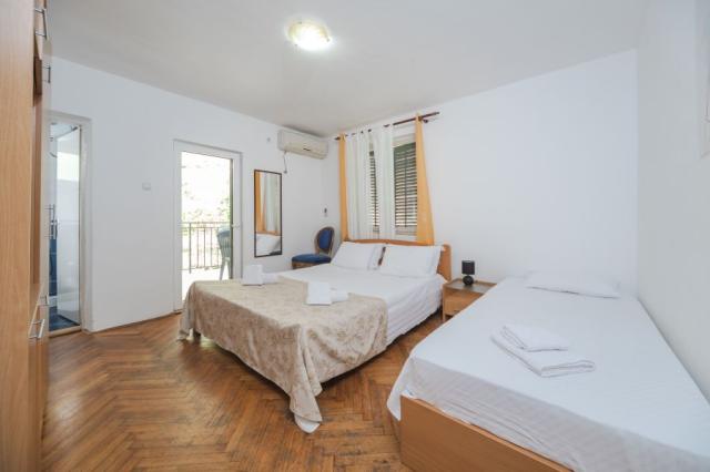 Dbl - Extra Bed