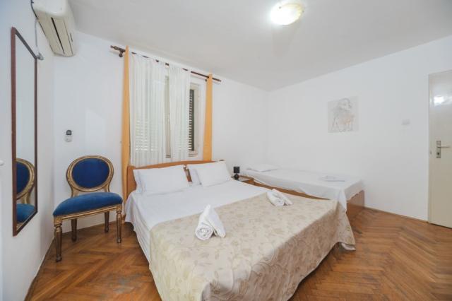 Dbl - Extra Bed