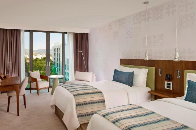 Superior Room Inland View King or Twin