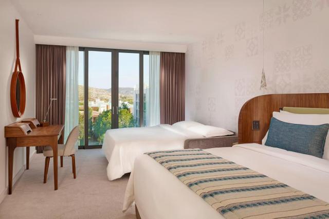 Superior Room Inland View King or Twin