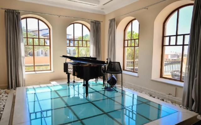 Intercontinental Aphrodite Hills Resort Hotel