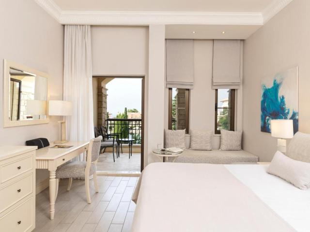 Deluxe Room Garden or Pool view