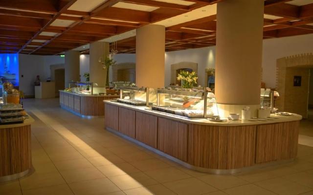 Intercontinental Aphrodite Hills Resort Hotel