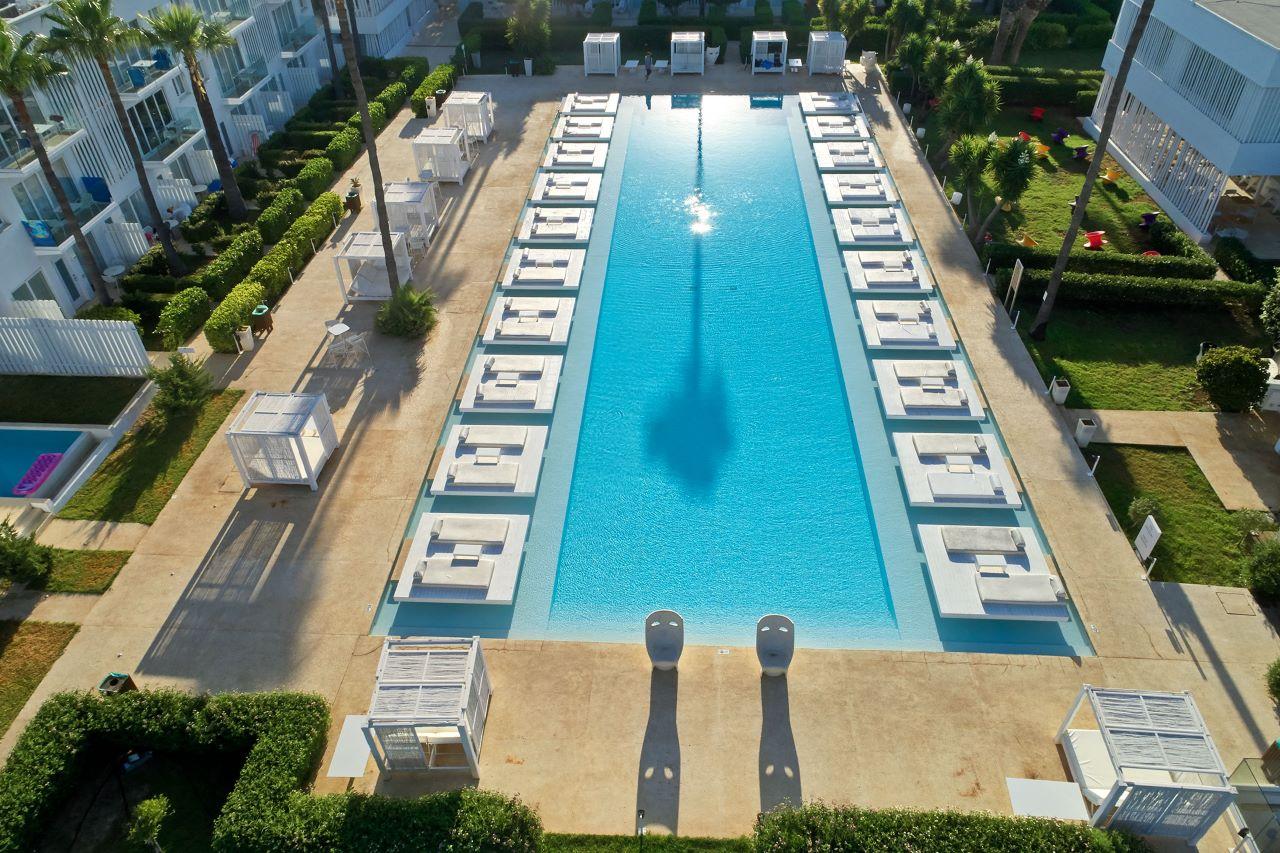So Nice Club Resort