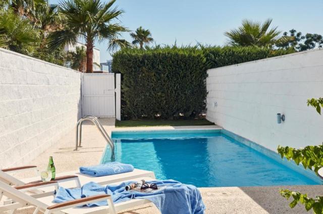 Beach One Bedroom Suite Private Pool