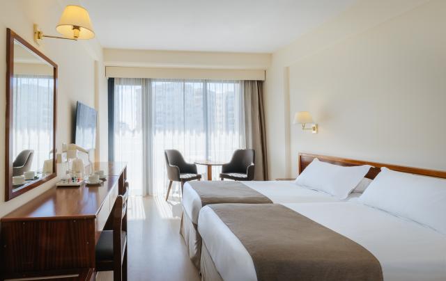 Twin Room Inland View