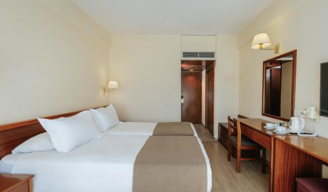 Twin Room Inland View