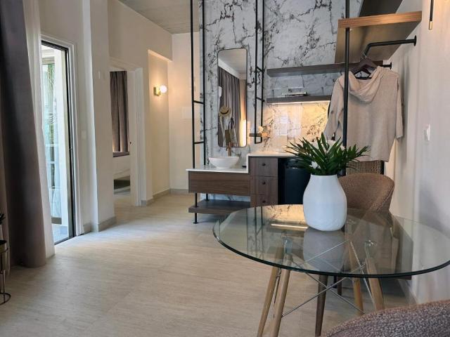 One Bedroom Suite