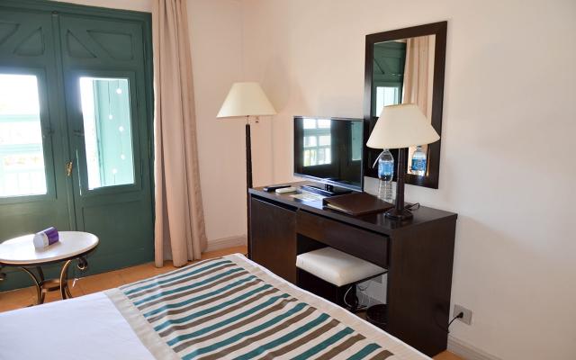 Standard Garden View Room