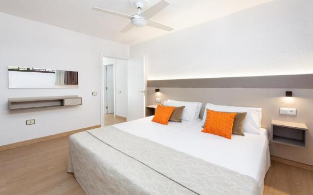 1 Room Apartment 1 Or 2 Pax, Balcony Or Terrace