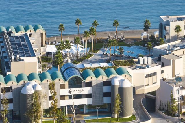 Amira Luxury Resort & Spa
