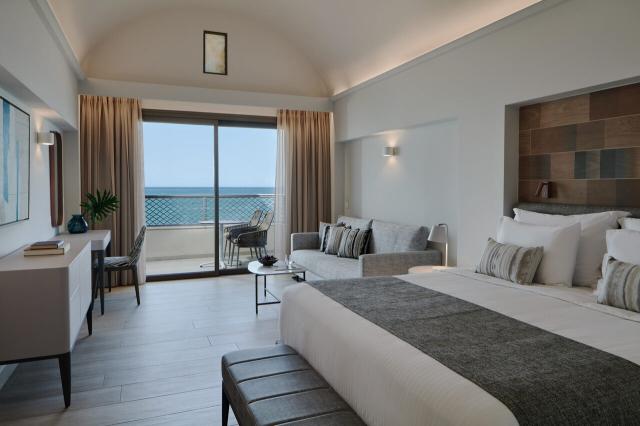 Junior Suite Sea Front
