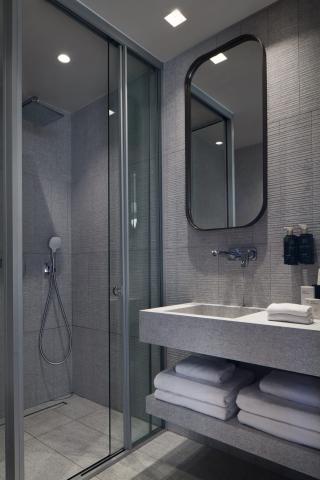 Executive Suite Sea Front with Jacuzzi