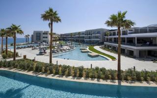 Amira Luxury Resort & Spa