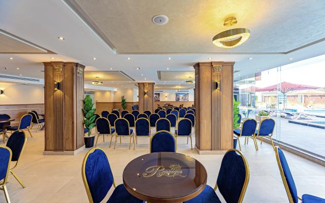Rewaya Majestic Resort
