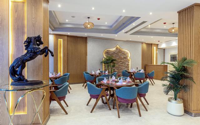 Rewaya Majestic Resort