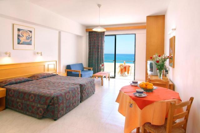 Studio Limited Sea View