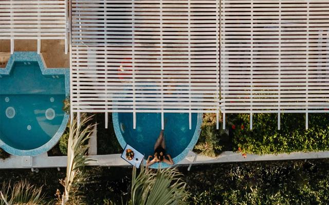 Garden Studio Suite With Outdoor Whirlpool