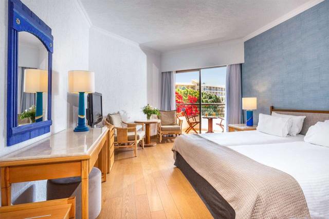 Twin Room Side Sea View