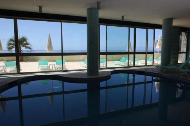 Madeira Regency Cliff
