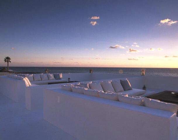 Sea Front Kyma Suite