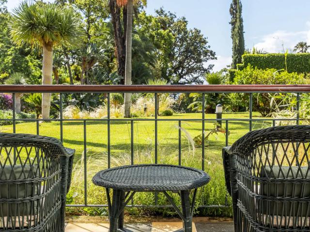 Deluxe Garden View