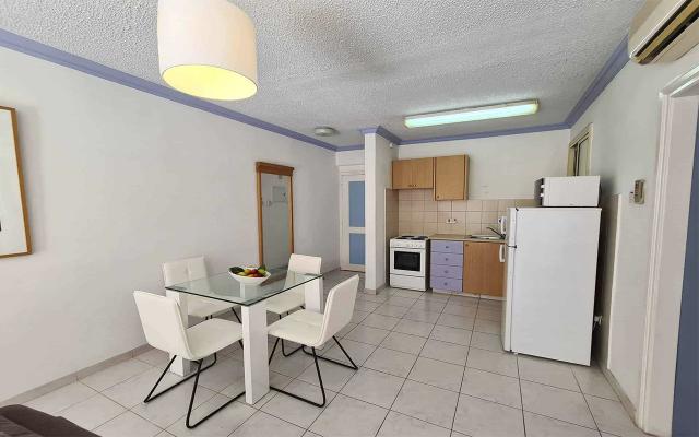 One Bedroom Apartment