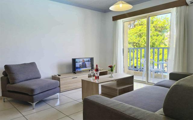 Two Bedroom Apartment Inland View