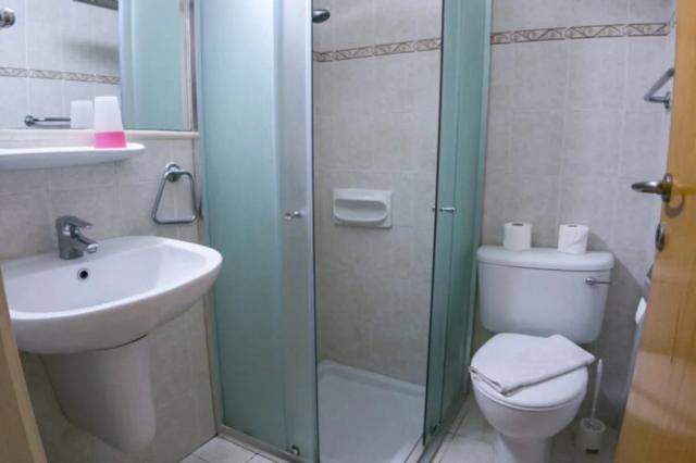 Studio Apartment Inland View