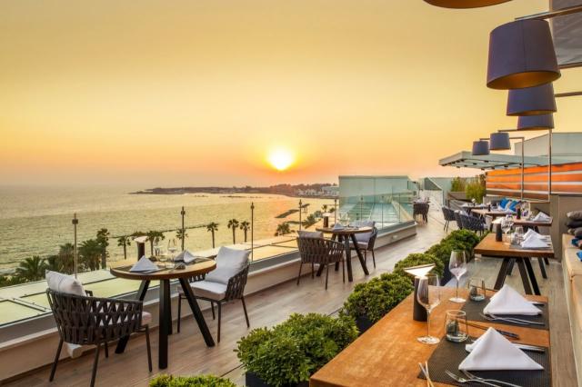 Immenso A la Carte Restaurant