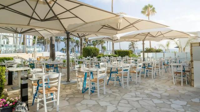 Mourayio Greek Taverna