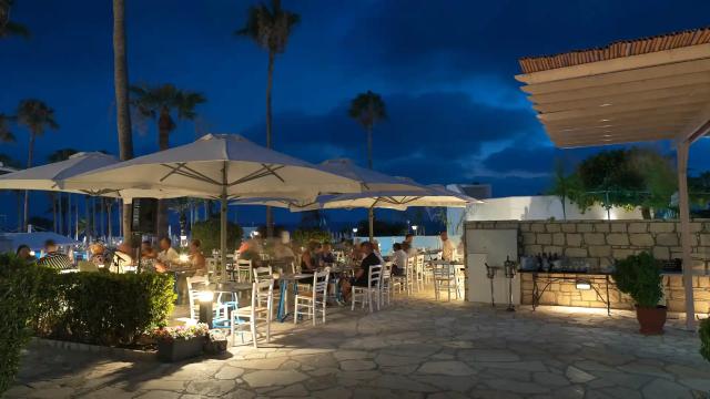 Mourayio Greek Taverna