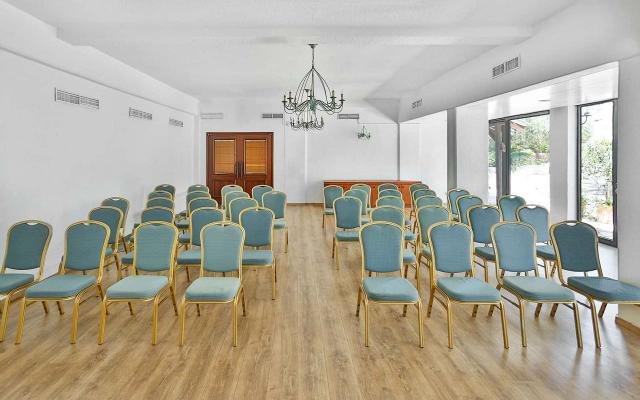 Leptos Paphos Gardens & Apartaments